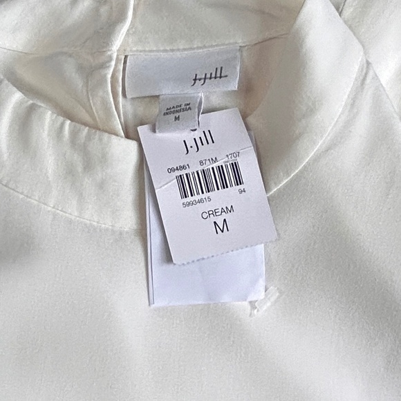 J. Jill Blouse Top Tank Shirt Mock Neck 100% Rayon Ivory Keyhole back Hi Low - Picture 10 of 14